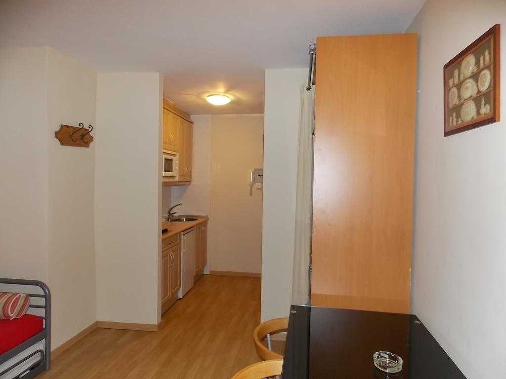 Apartamentos Fidalgo Sandiniés 部屋 写真
