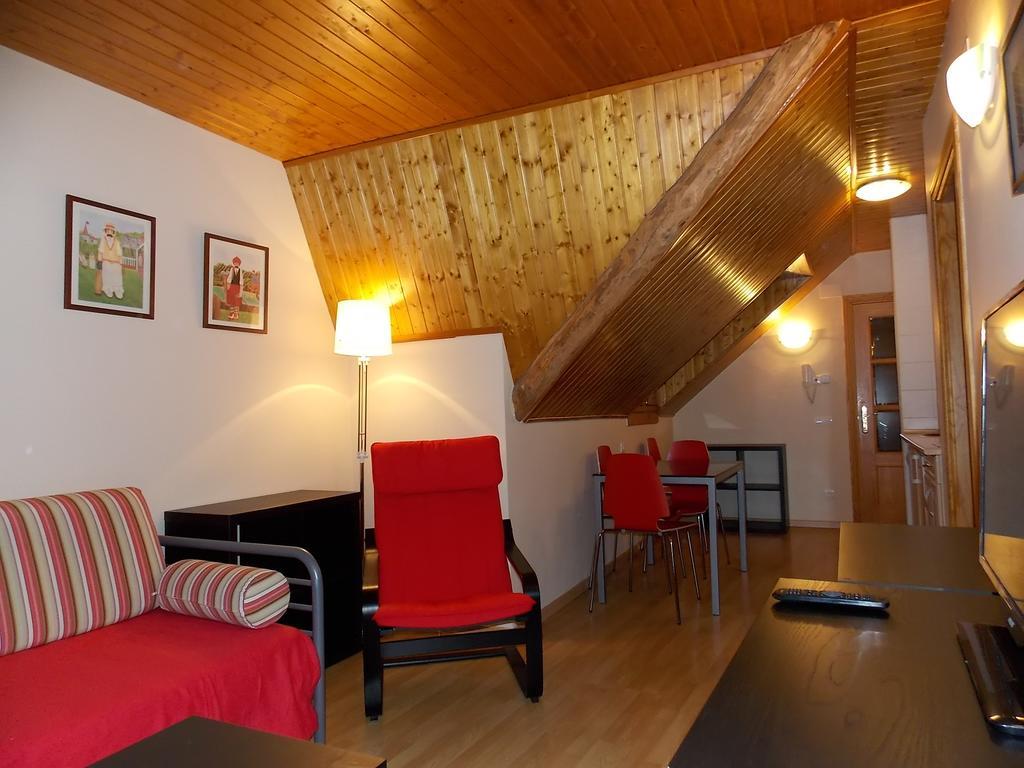 Apartamentos Fidalgo Sandiniés 部屋 写真