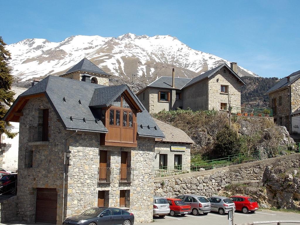 Apartamentos Fidalgo Sandiniés エクステリア 写真